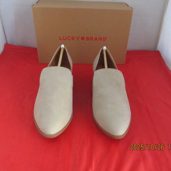 LUCKY BRAND Mizina Faux Leather Shooties $99 - US Size 9 - Dune - 1397 - Picture 4 of 11